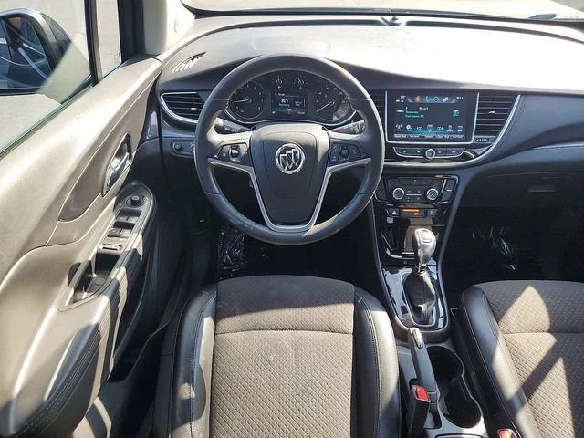 Photo 11