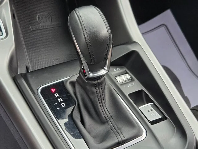 Used 2024 Blue Dodge R/T Plus image 31
