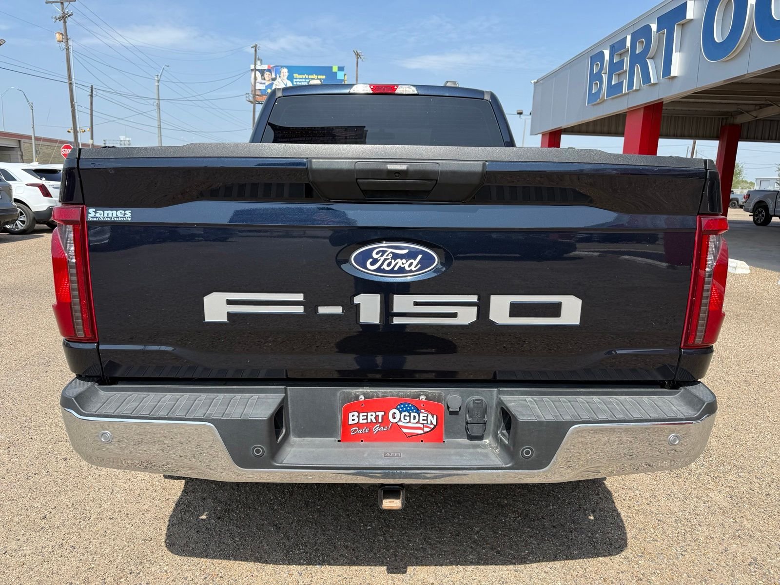 Used 2024 Blue Ford XL image 4