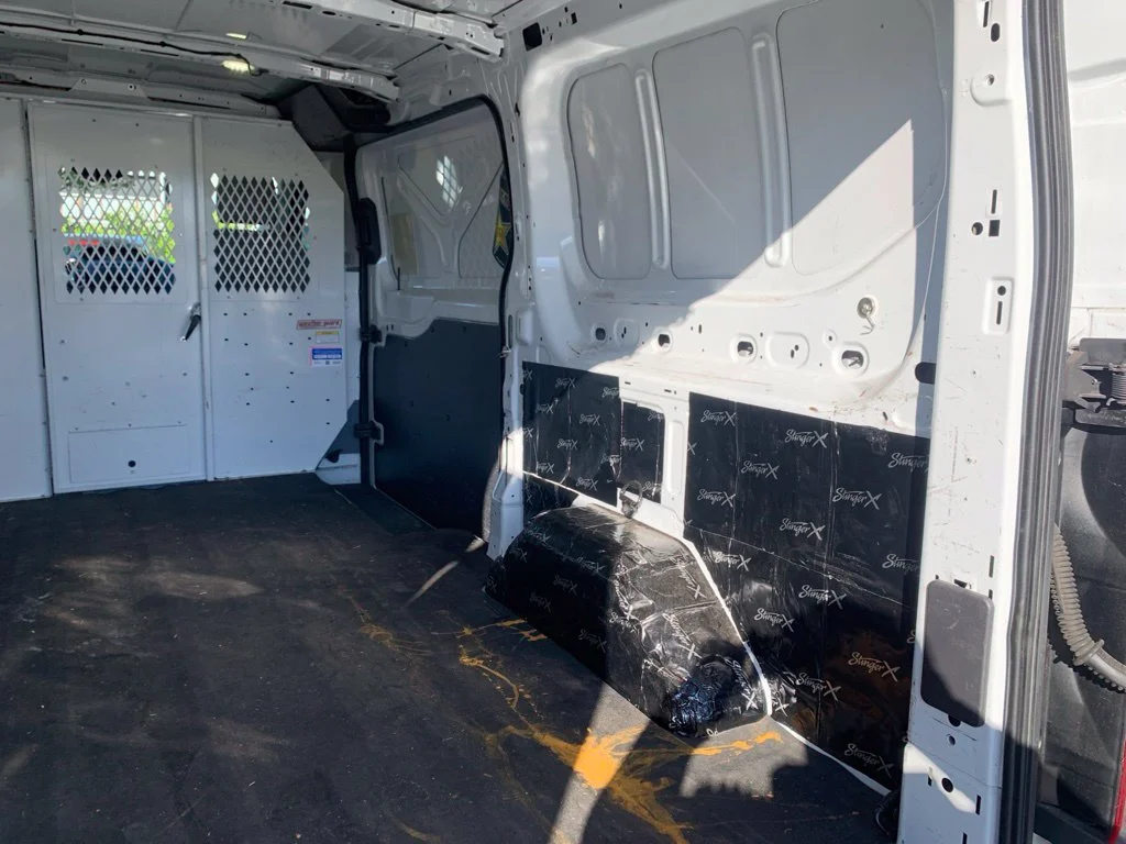 Used 2016 Oxford White Ford Base image 25