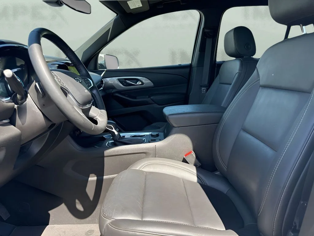 Used 2023 White Chevrolet LT Leather image 9
