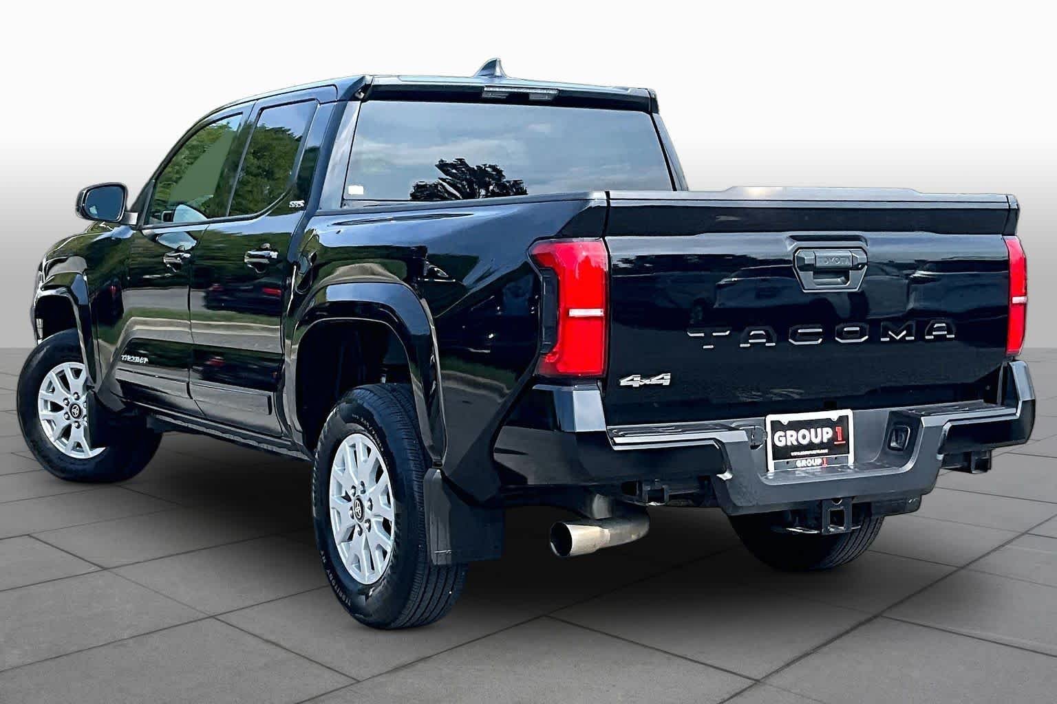 Used 2025 Black Toyota SR5 image 12
