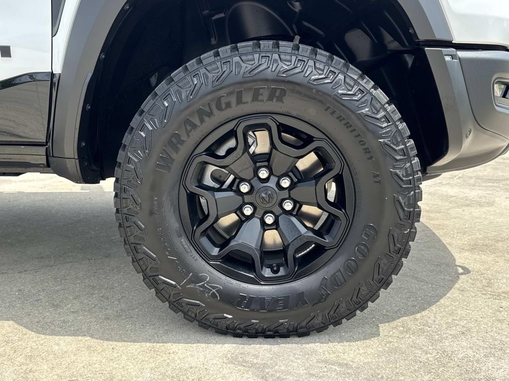 New 2026 Bright White Clear-Coat Exterior Paint RAM RHO image 17