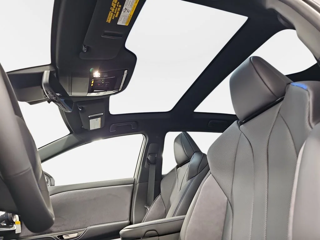New 2026 Oxygen White Lexus F SPORT AWD image 29