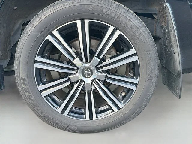Used 2020 Black Lexus 570 image 32