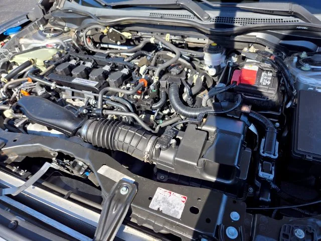 Used 2018 Silver Honda EX image 23