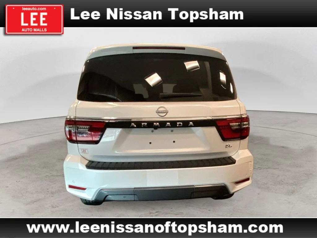 Certified Used 2024 Aspen White Tricoat Nissan SL image 5