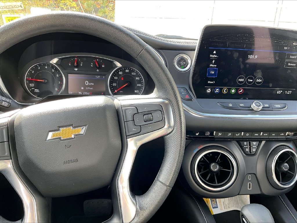 Used 2025 Black Chevrolet LT image 23