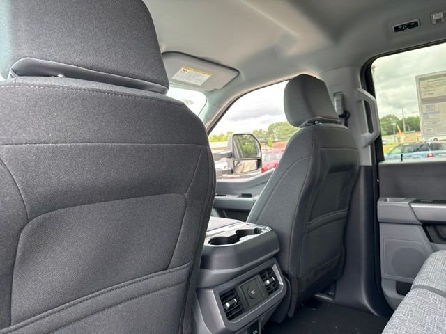 New 2026 Agate Black Metallic Ford XLT image 19