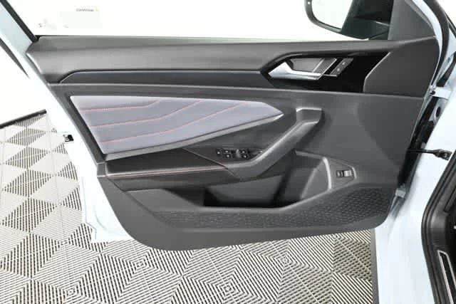 2026 Volkswagen Jetta GLI Autobahn - Photo 30