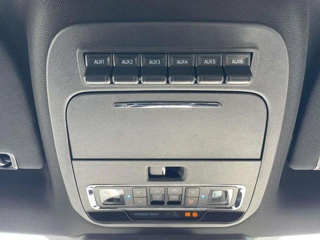New 2026 White Ford Platinum image 6