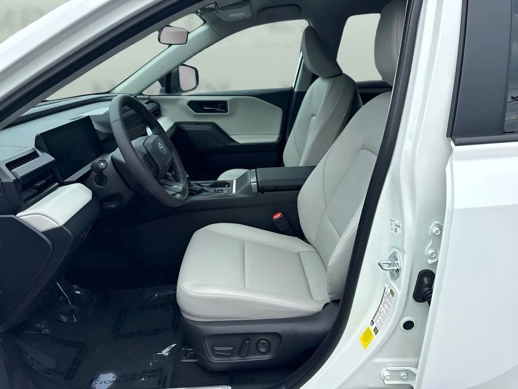 Used 2026 White Toyota XLE Premium image 5