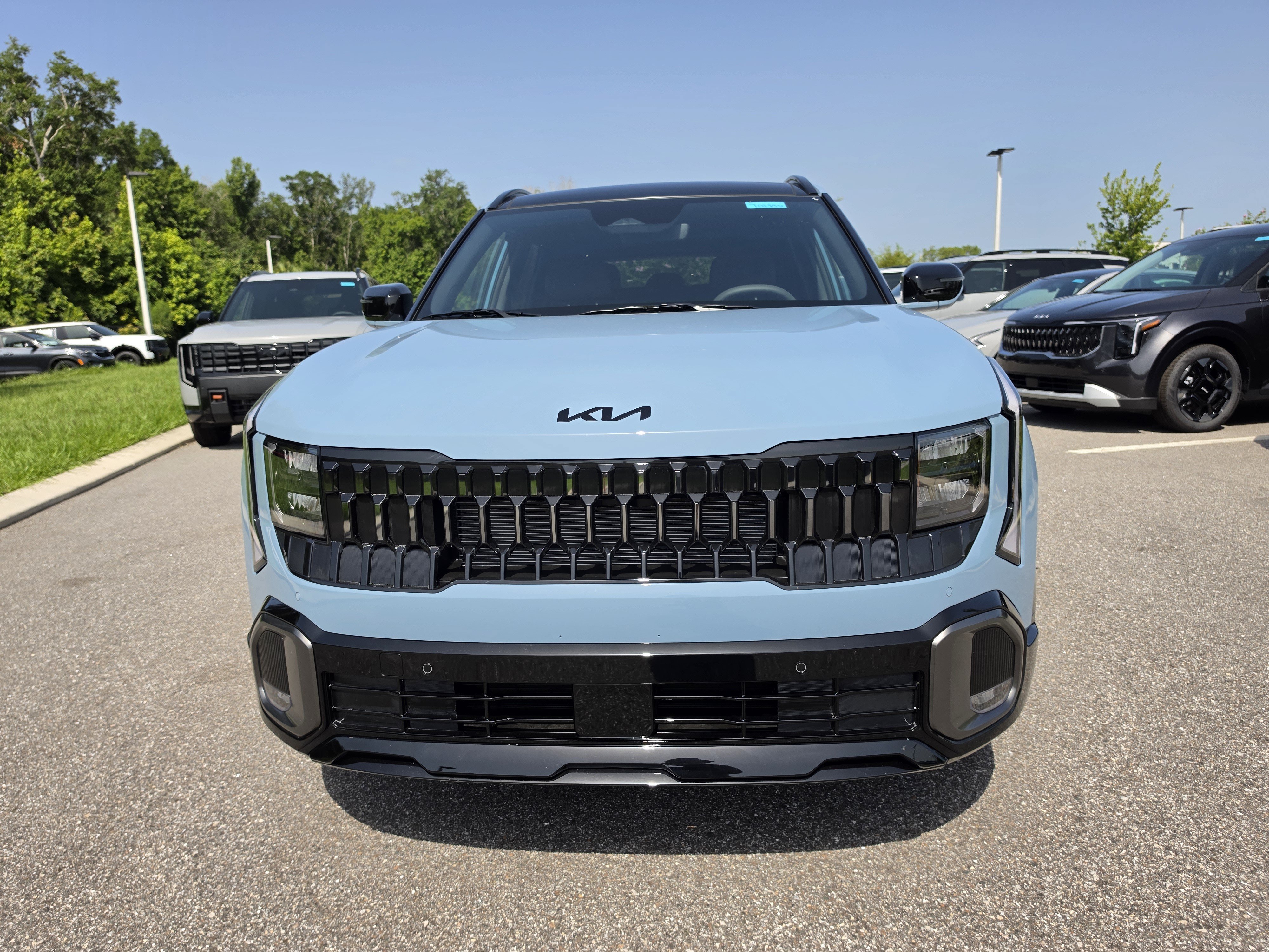 New 2027 Frost Blue Kia X-Line S image 3