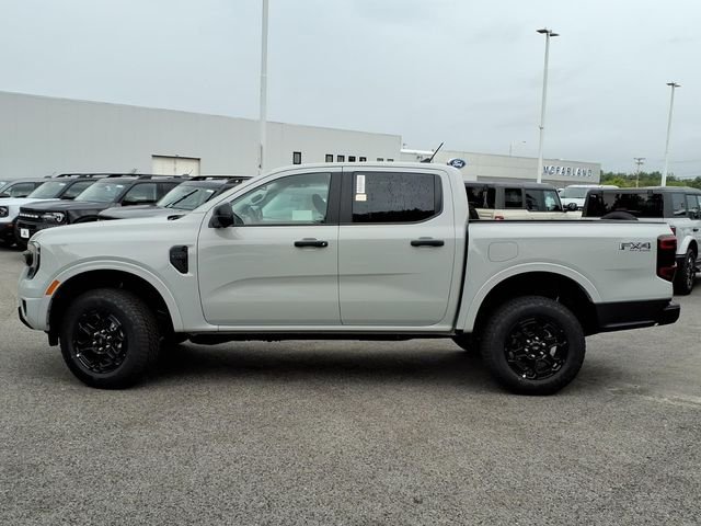New 2026 White Ford XLT image 3