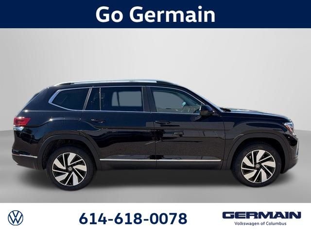 2026 Volkswagen Atlas SEL photo 4