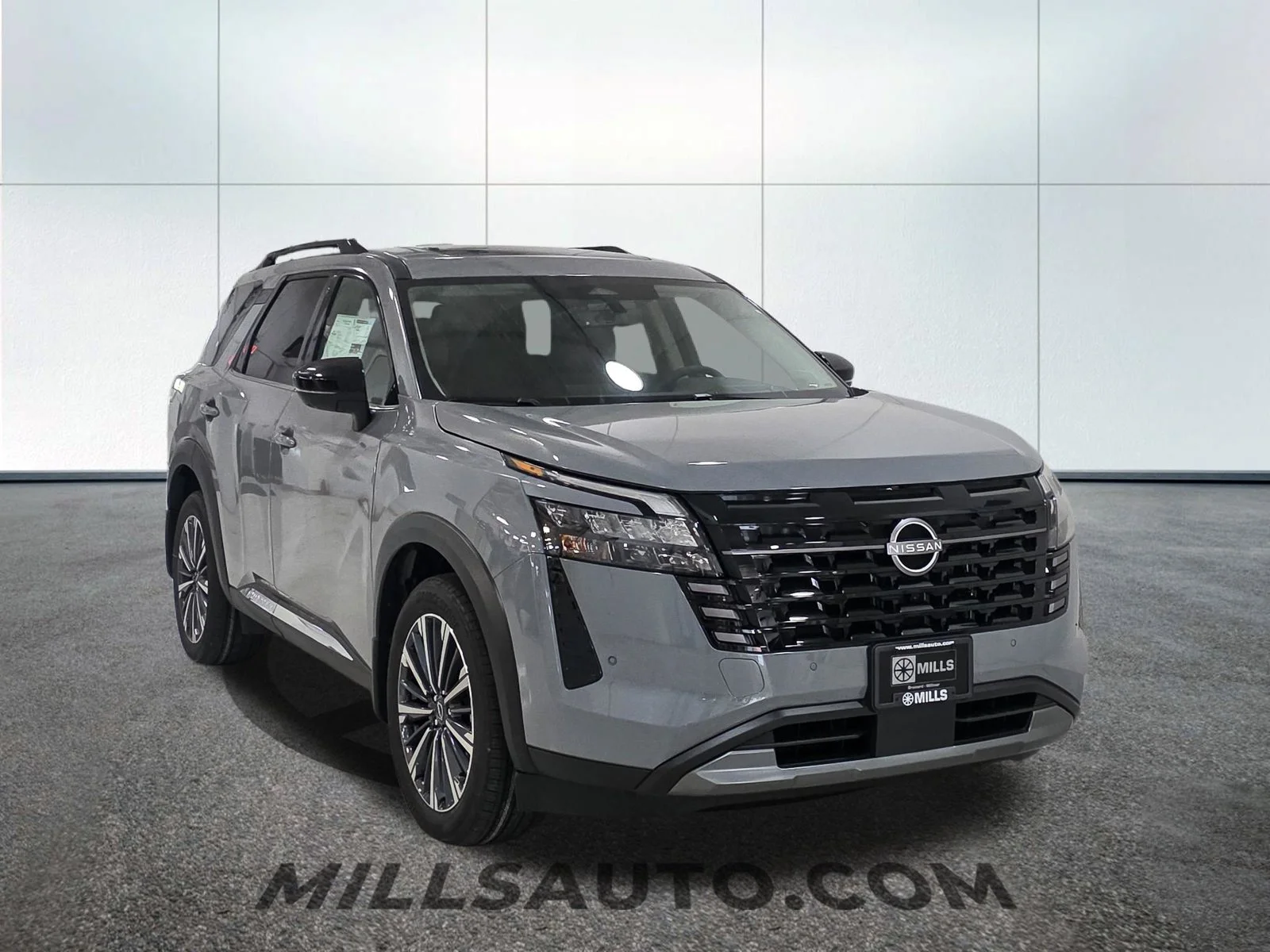 New 2026 Boulder Gray Pearl Nissan Platinum image 11
