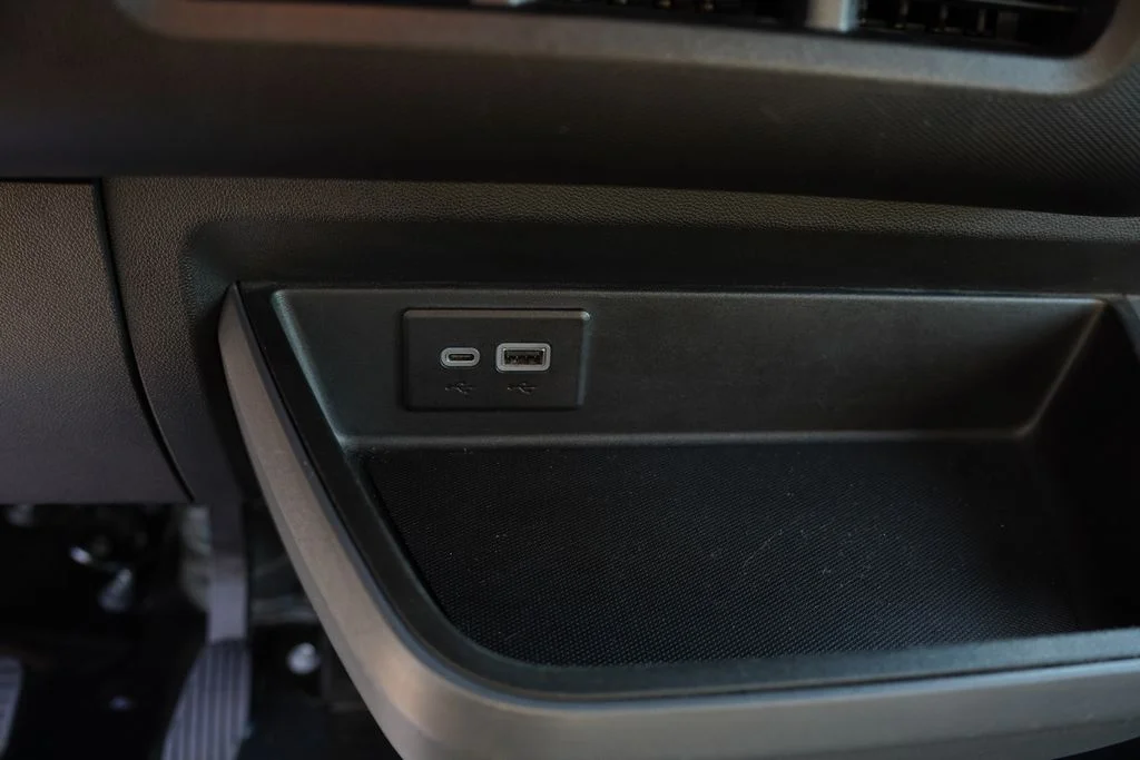 2024 Chevrolet BrightDrop Zevo 400 - Photo 23