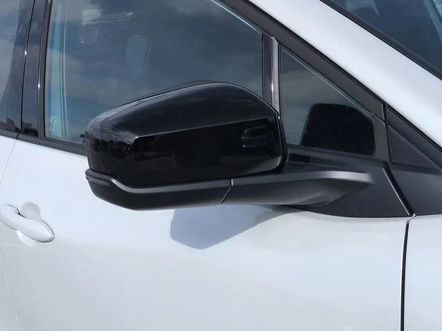New 2026 Wind Chill Pearl Toyota SE image 12