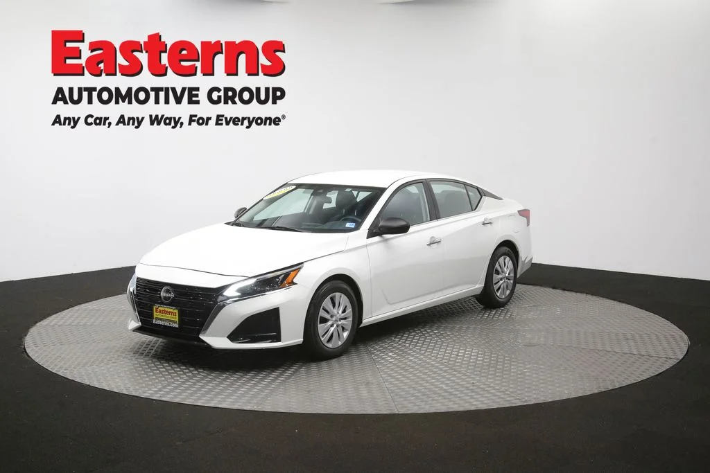 Used 2024 White Nissan 2.5 S image 54