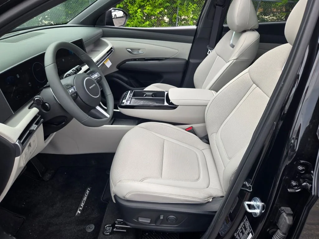 New 2026 Phantom Black Hyundai Limited image 21