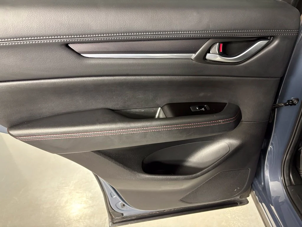 Used 2024 Gray Mazda 2.5 S Carbon Edition image 34
