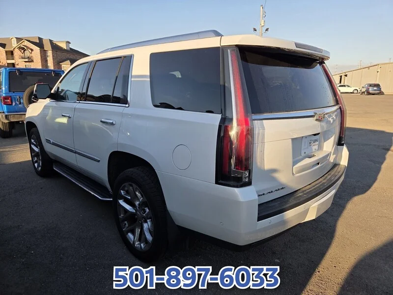 Used 2019 Crystal White CADILLAC PREMIUM LUXURY image 6