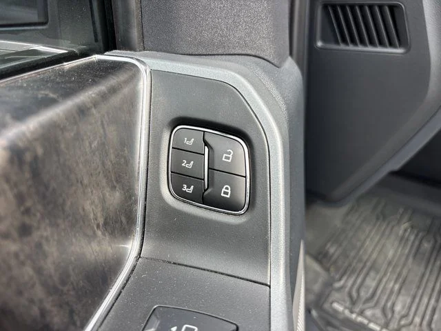 Used 2024 White Ford Lariat image 25