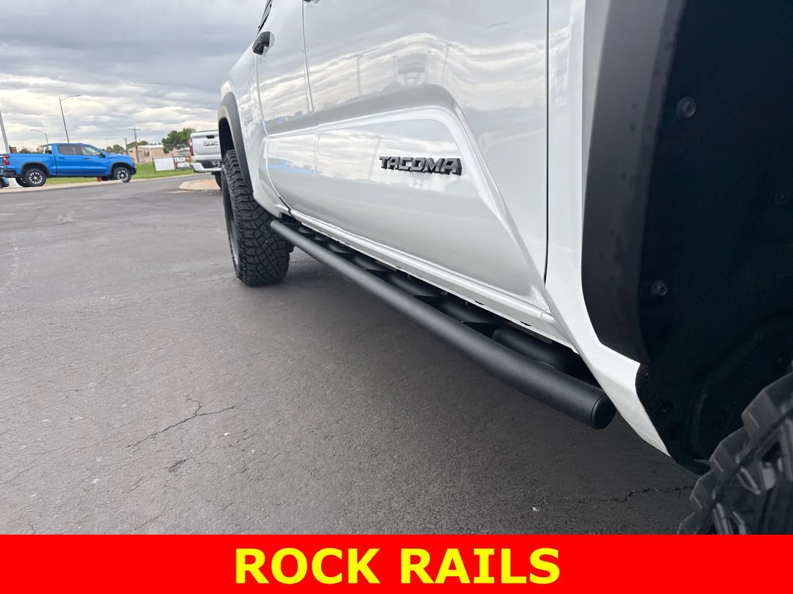 2025 Toyota Tacoma TRD Off Road - Photo 6