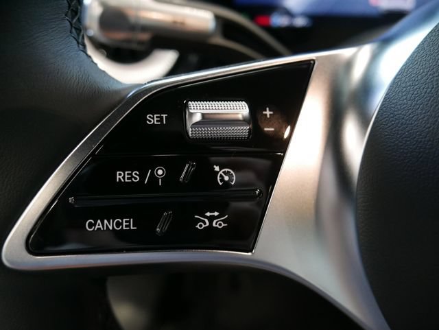 New 2027 Polar White Mercedes-Benz CLA 250+ image 32