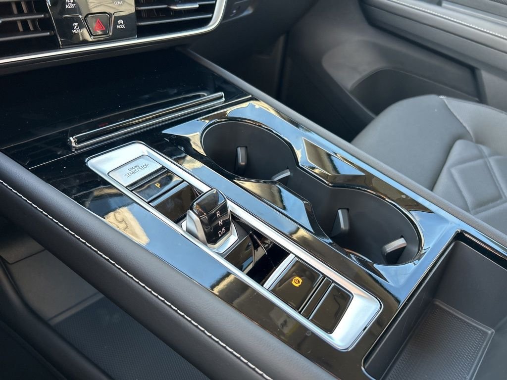 2026 Volkswagen Atlas SE w/Tech - Photo 32