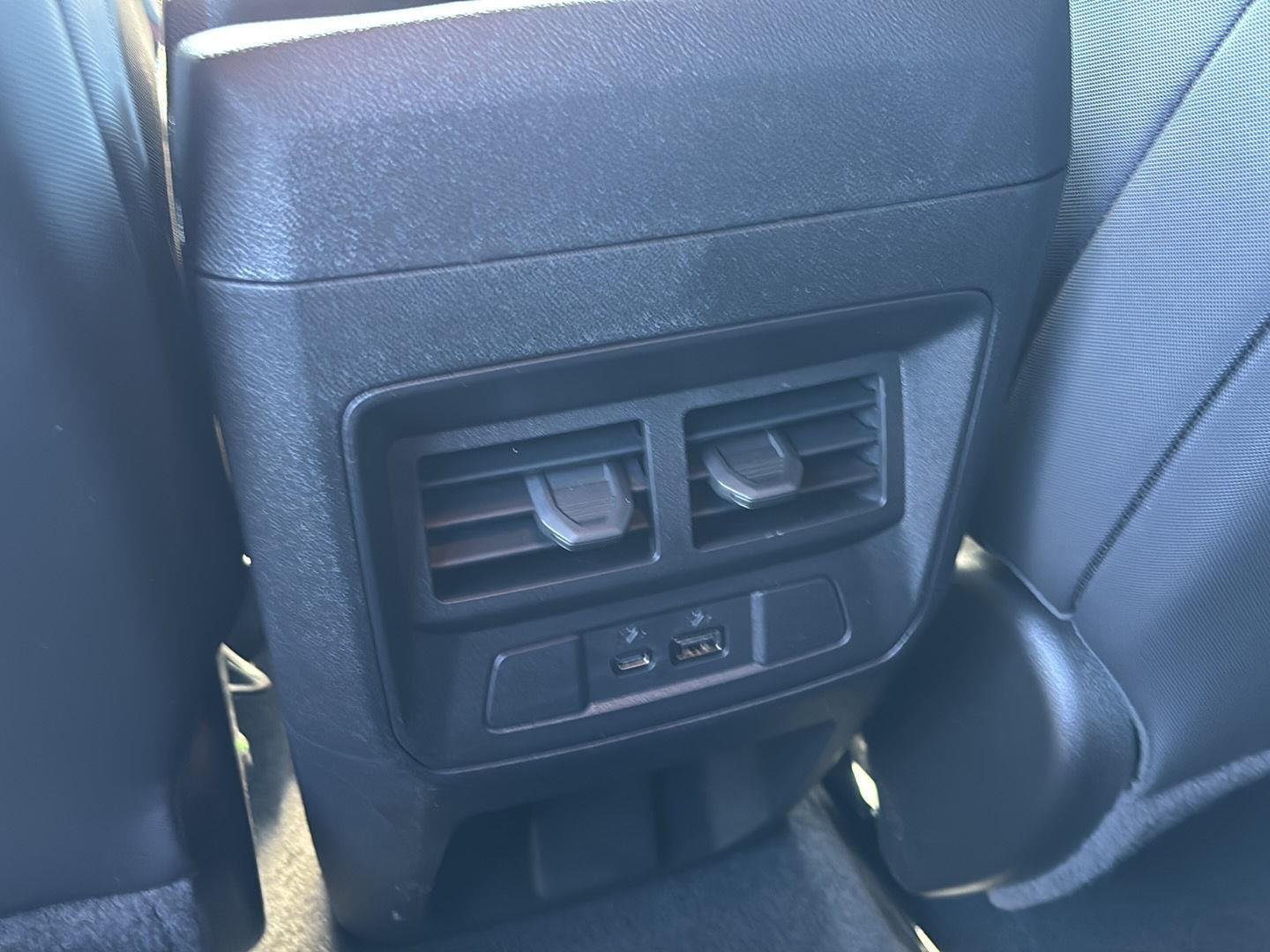 Used 2024 Summit White Chevrolet Z71 image 14