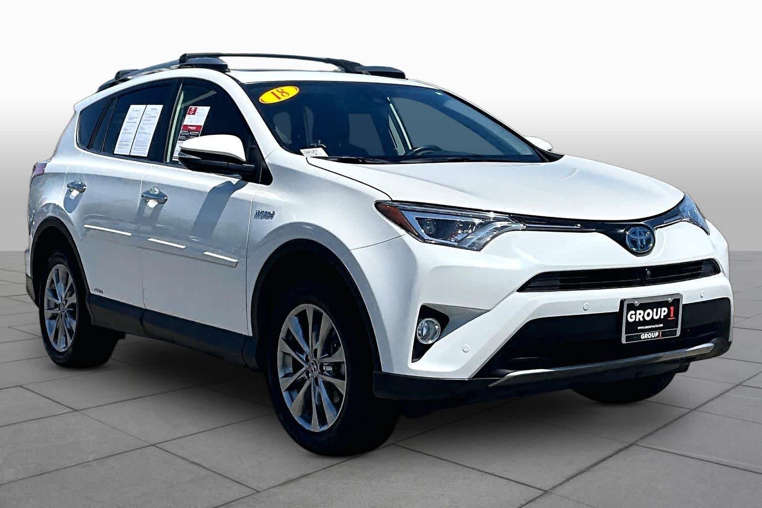Used 2018 Blizzard Pearl Toyota Hybrid Limited image 2