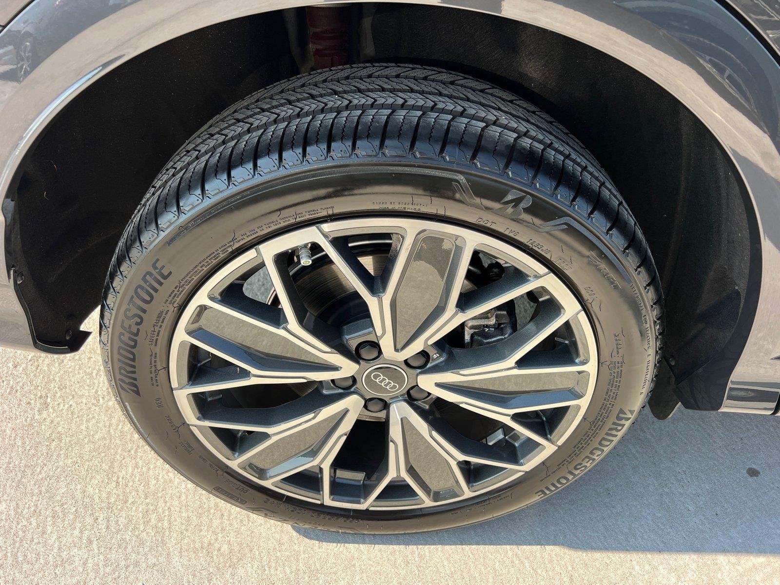 Used 2025 Tambora Gray Metallic Audi Premium Plus image 17