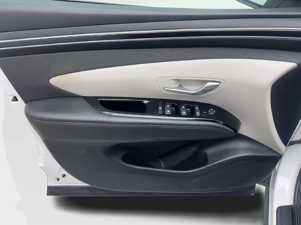 Used 2022 Gray Hyundai SEL Convenience image 33