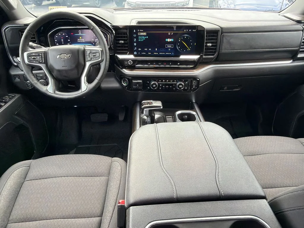 Used 2025 Red Chevrolet RST image 22