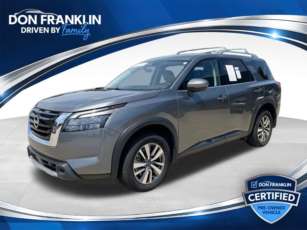 Used 2025 Gray Nissan SL image 1