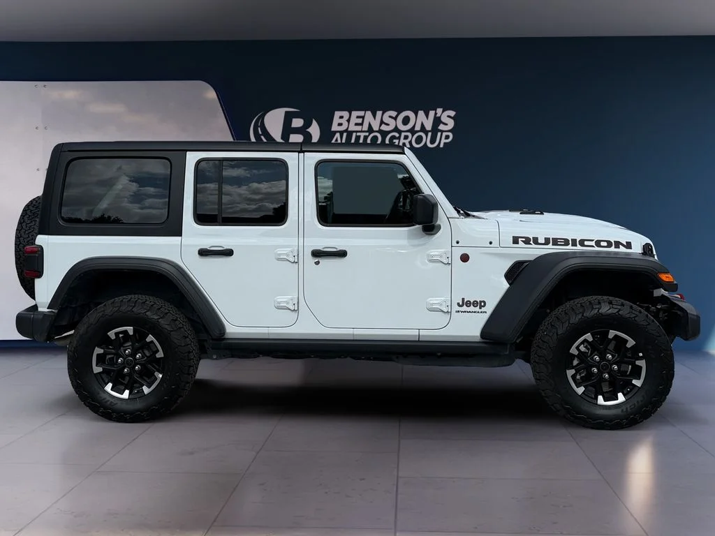 Used 2026 White Jeep Rubicon image 6