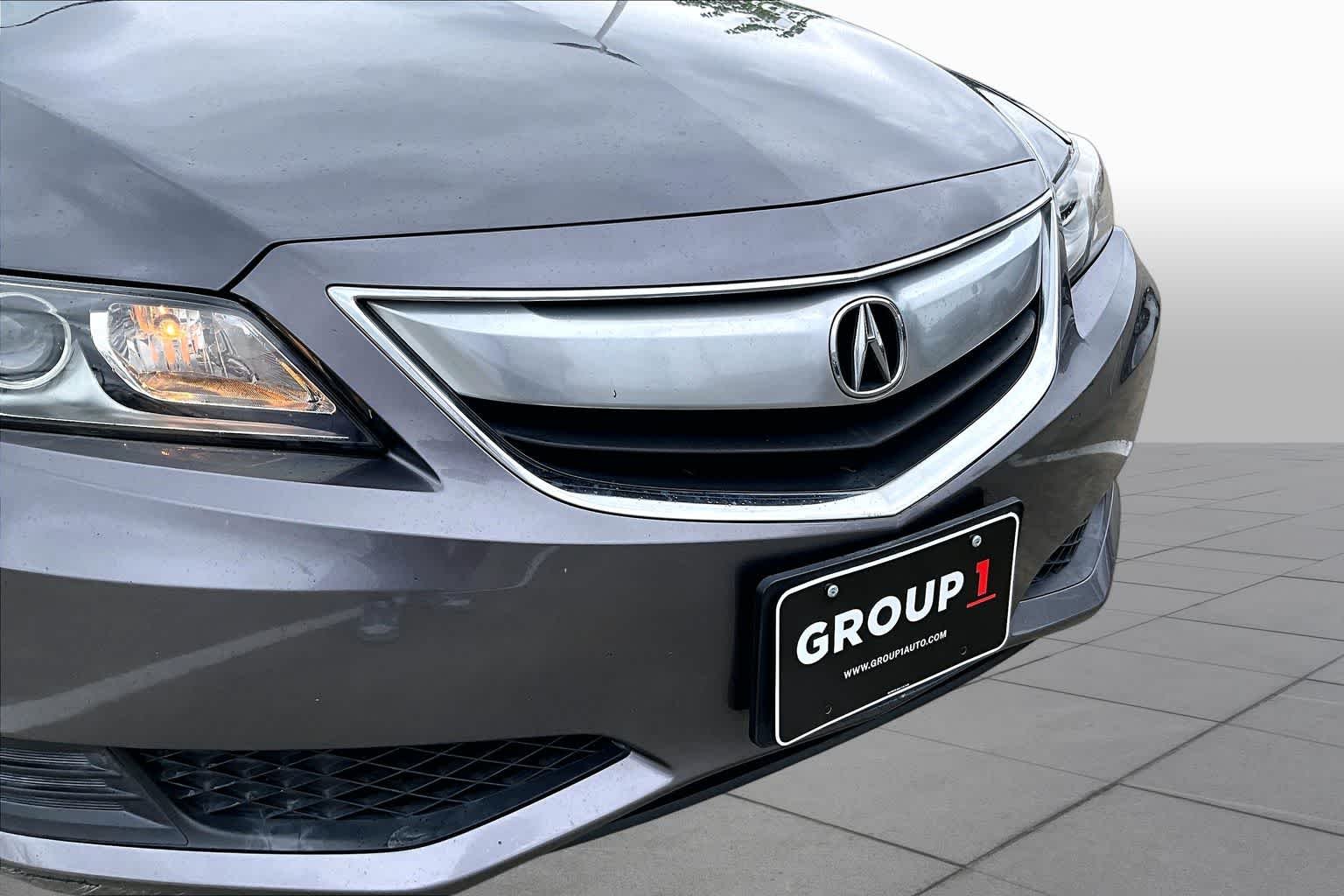 Used 2015 Modern Steel Metallic Acura  image 27
