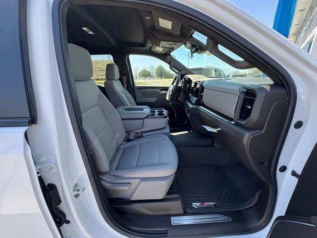 2025 Chevrolet Silverado 1500 LT - Photo 15