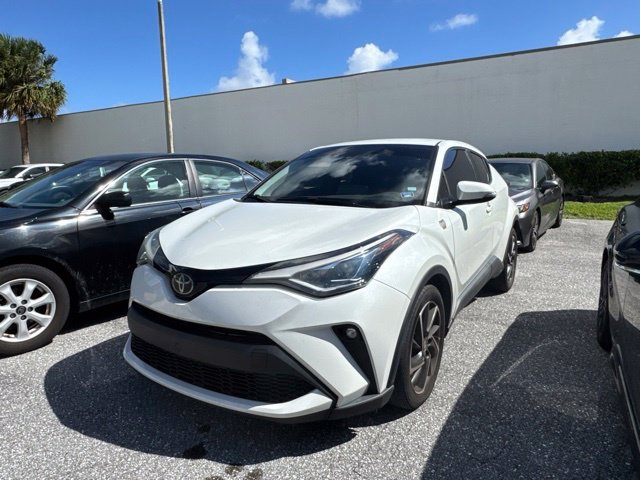 Used 2021 Blizzard Pearl Toyota Limited image 4