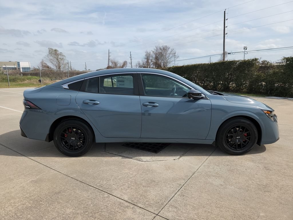 New 2026 Atlantic Gray Metallic Nissan SV image 4
