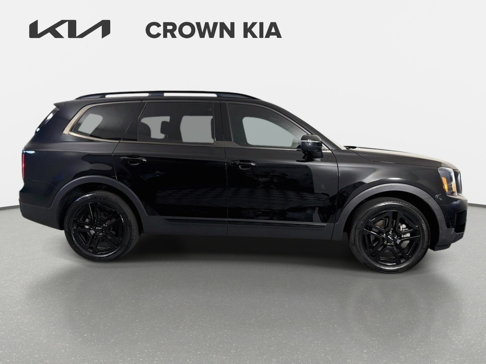 Used 2024 Ebony Black Kia EX X-Line image 4