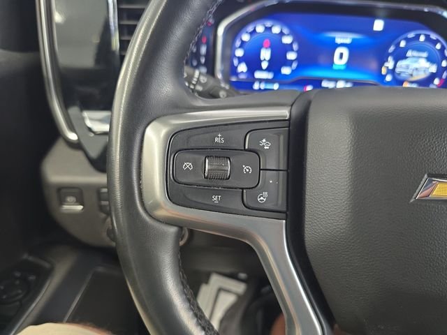 Used 2023 Gray Chevrolet LT image 20