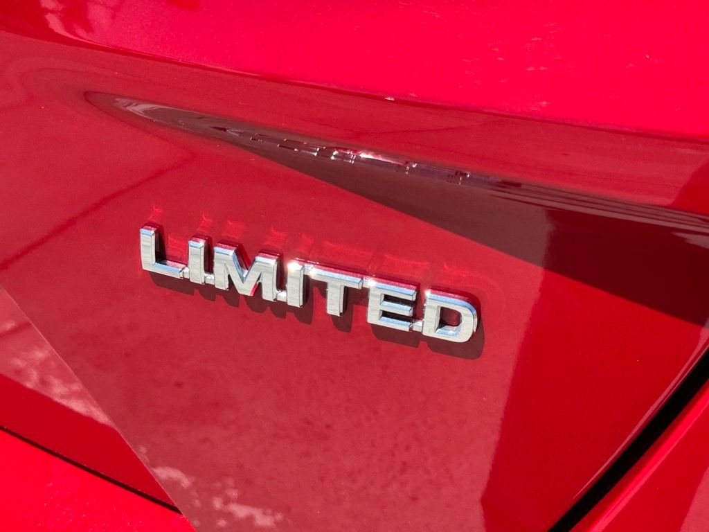 Used 2020 Red Toyota  image 20