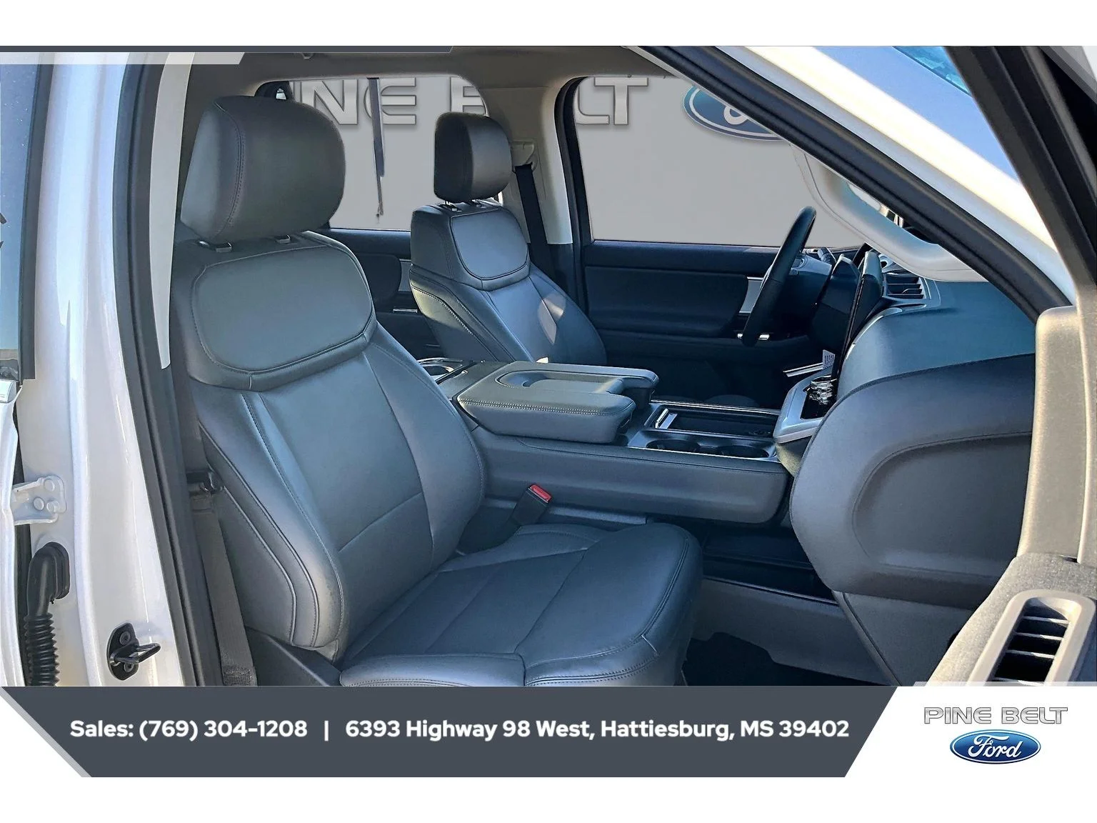 New 2027 Star White Metallic Tri-Coat Ford Active image 6