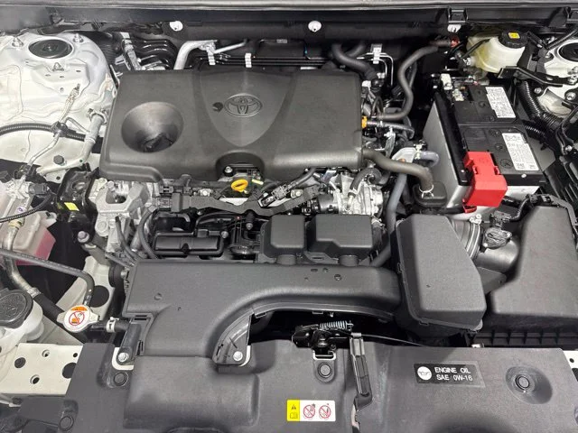 Certified Used 2025 Ice Toyota XLE image 9
