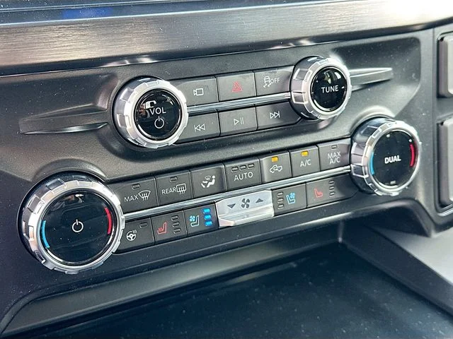 New 2026 Avalanche Ford Lariat image 11