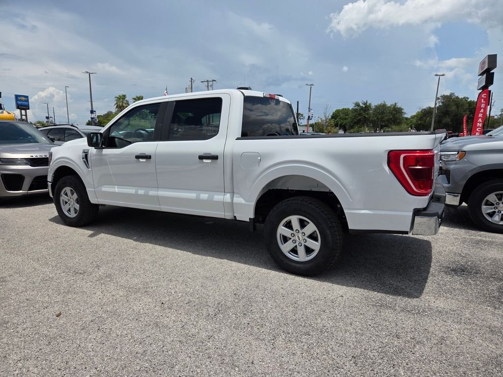 Used 2023 White Ford XL image 11