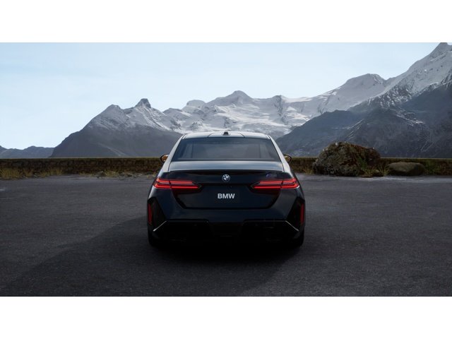 New 2027 Black Sapphire Metallic BMW Base image 5