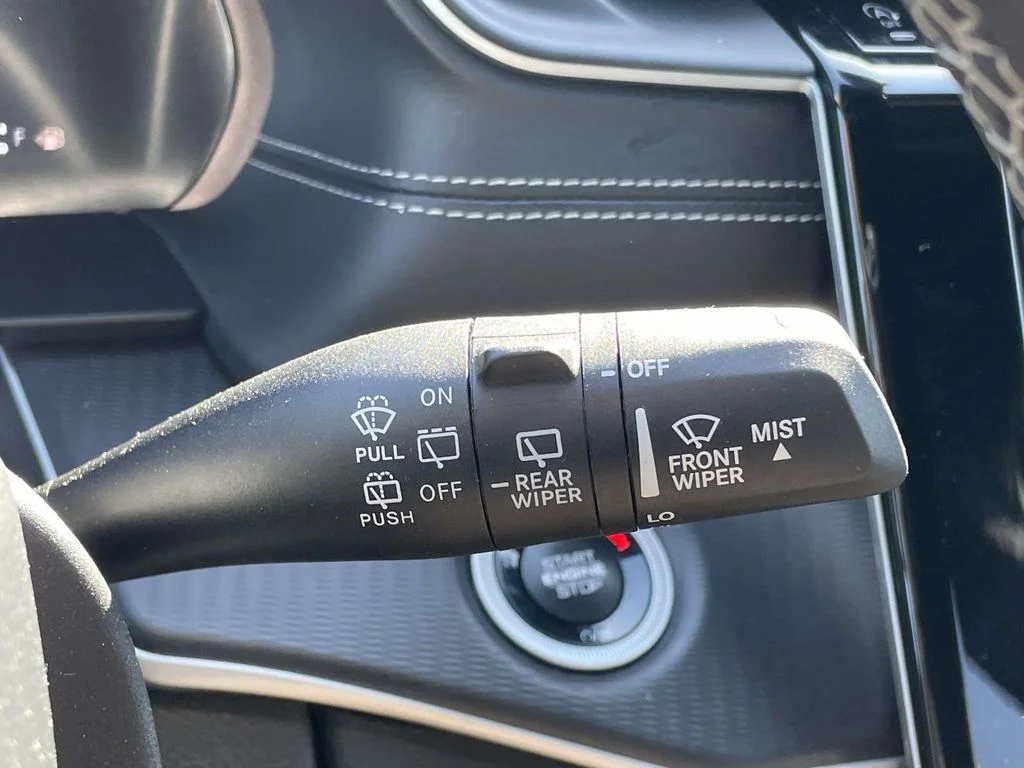 2025 Jeep Grand Cherokee Altitude - Photo 13